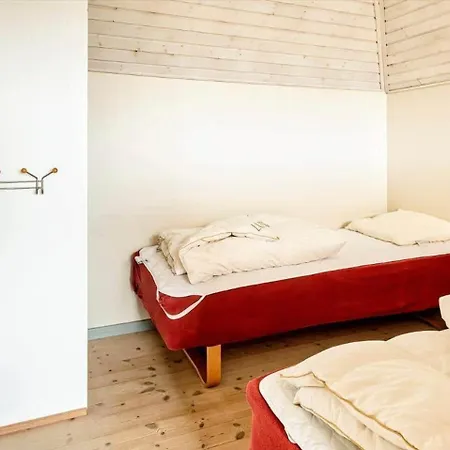 Ve169-vejers-strand-nordvej-52 *